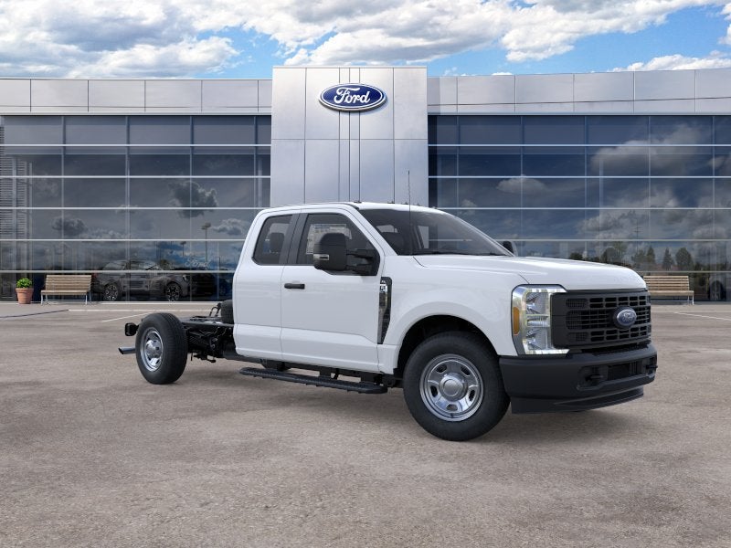 2025 Ford Super Duty F-350 SRW XL