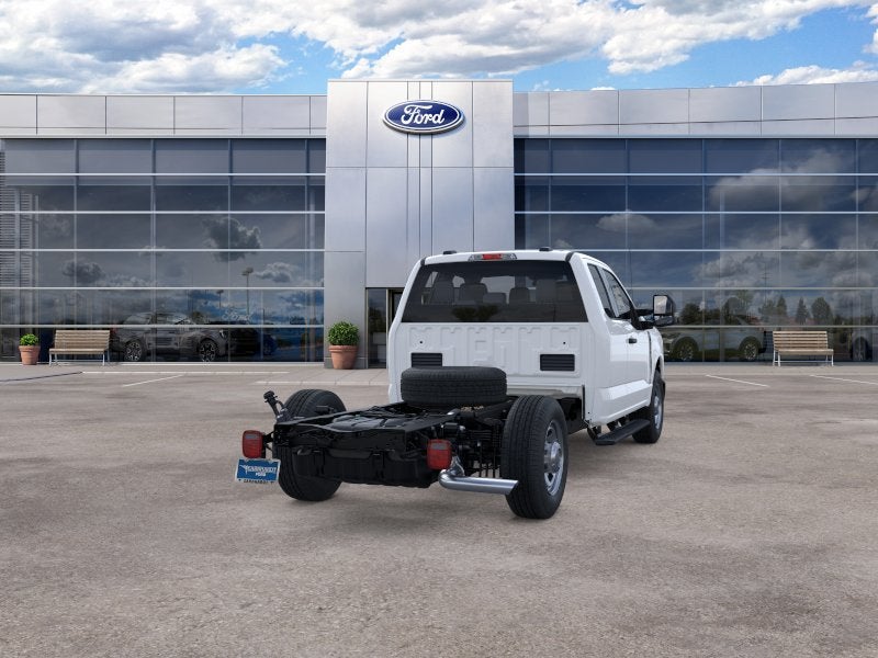 2025 Ford Super Duty F-350 SRW XL