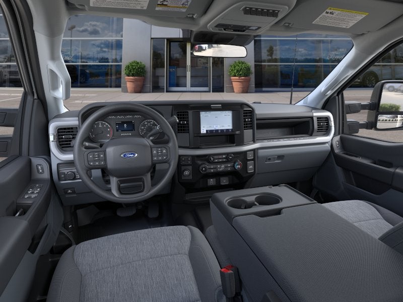 2025 Ford Super Duty F-350 SRW XL