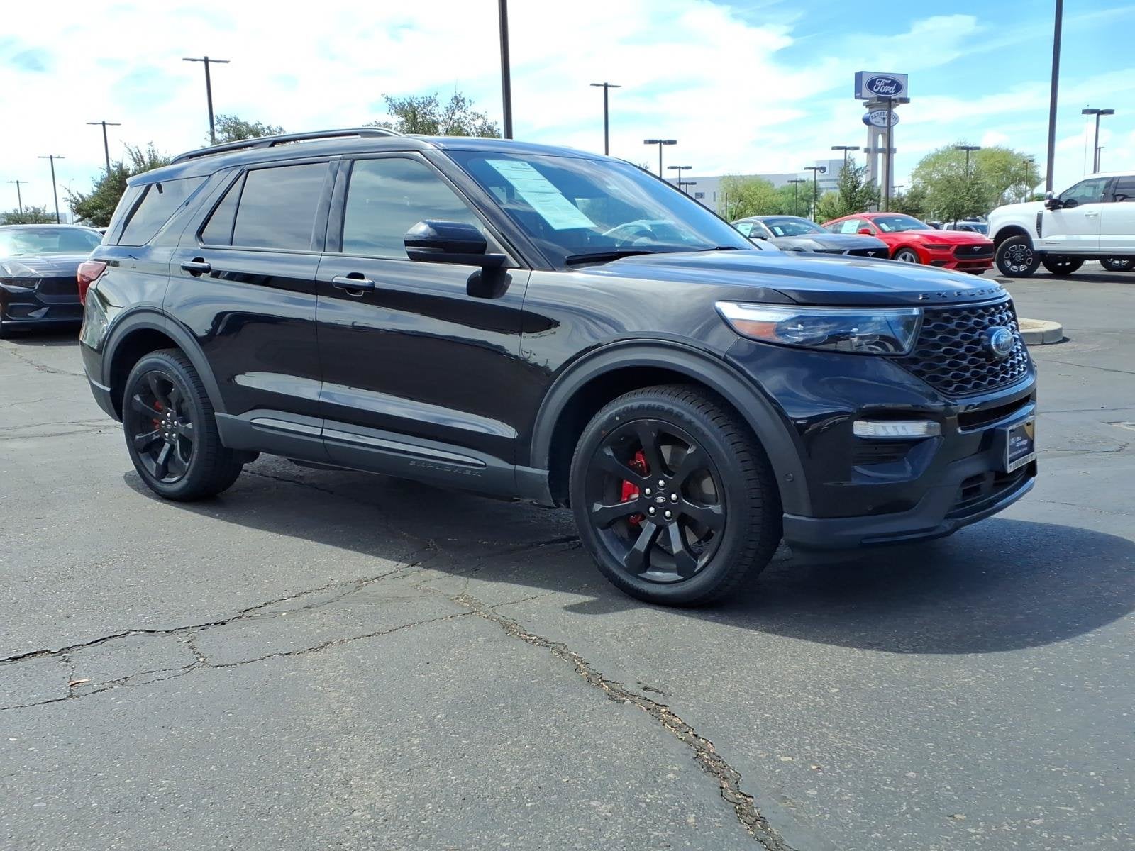2023 Ford Explorer ST