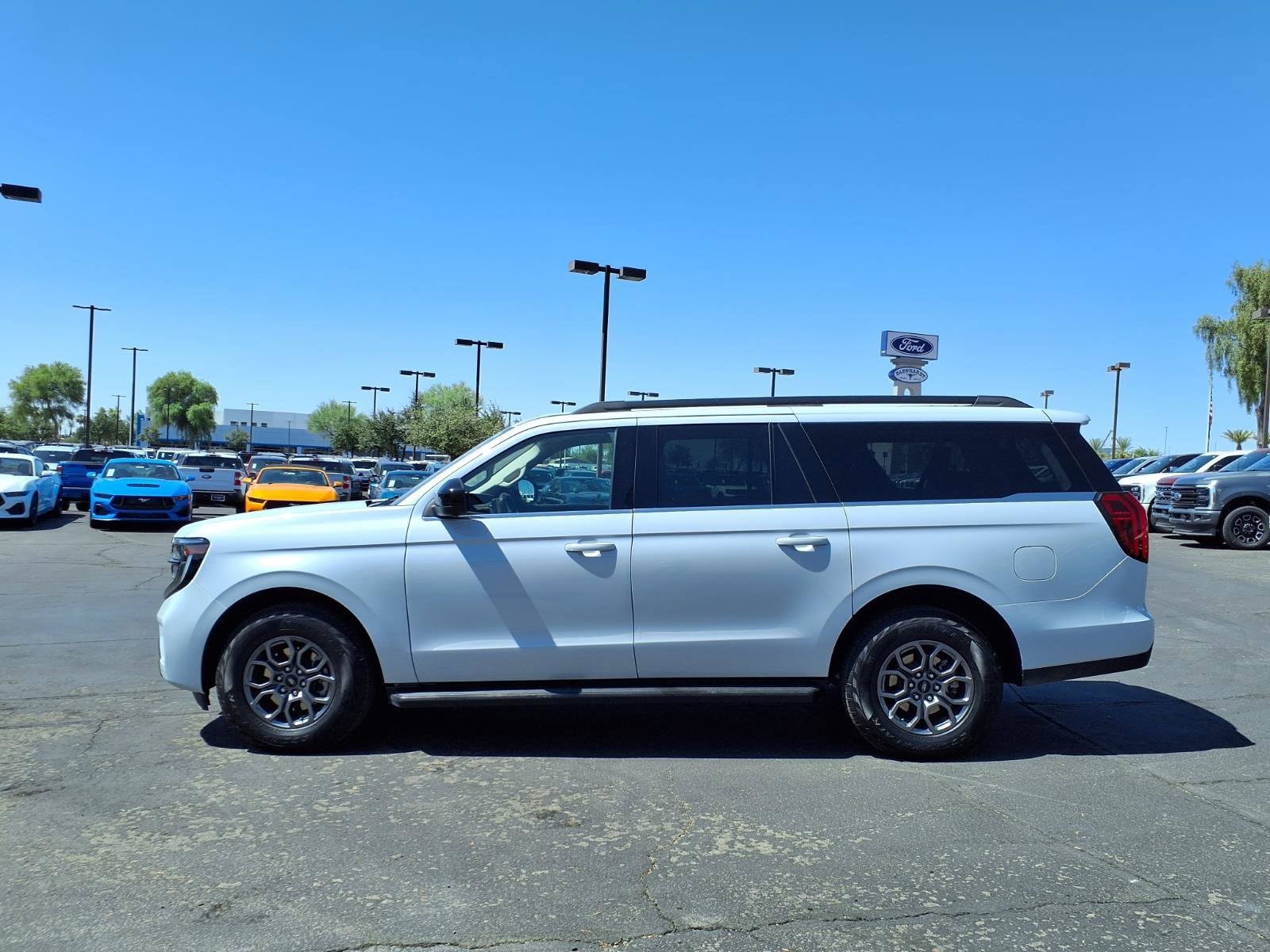 2025 Ford Expedition Max Active