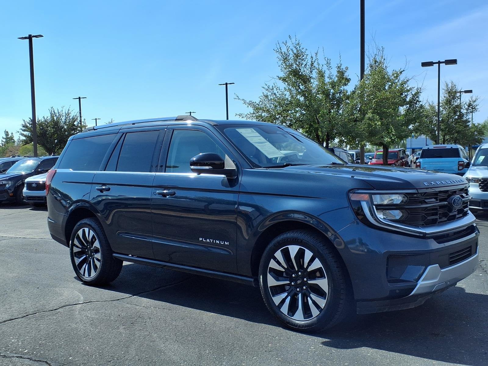 2025 Ford Expedition Platinum