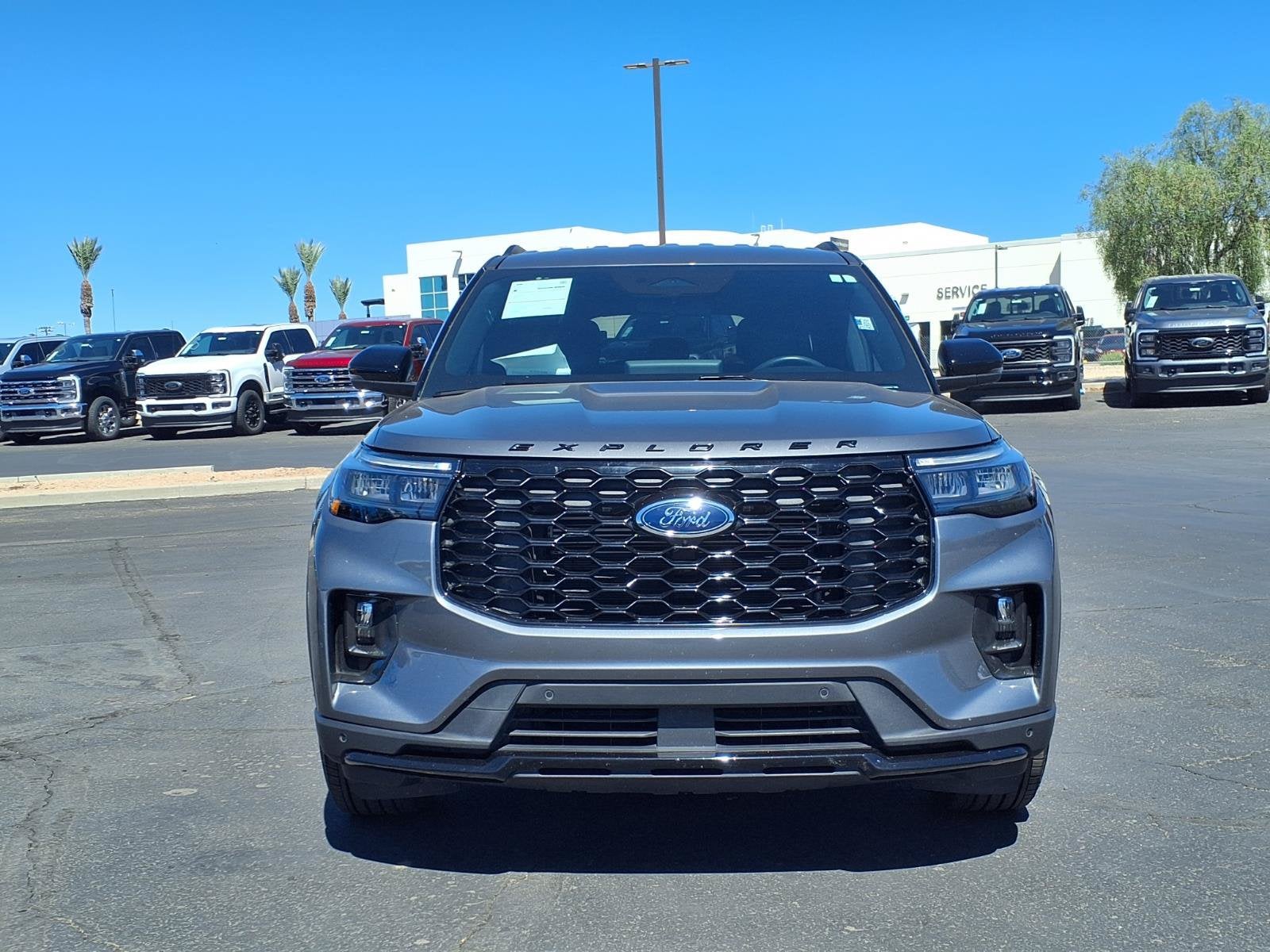 2025 Ford Explorer ST-Line