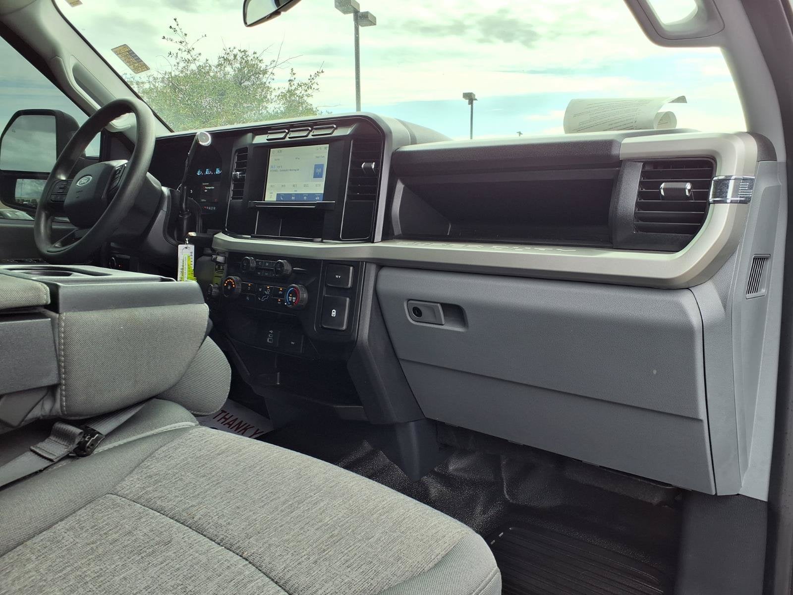 2024 Ford Super Duty F-250 SRW XL
