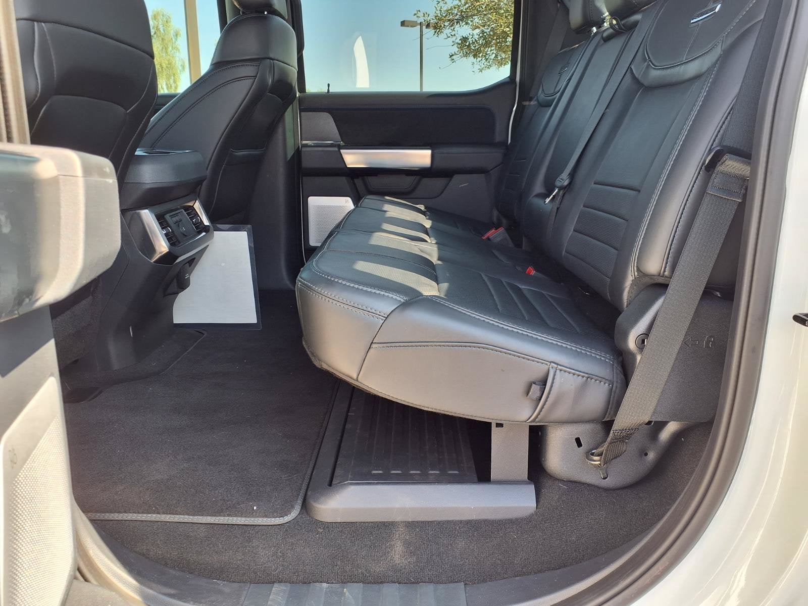 2025 Ford Super Duty F-250 SRW Platinum