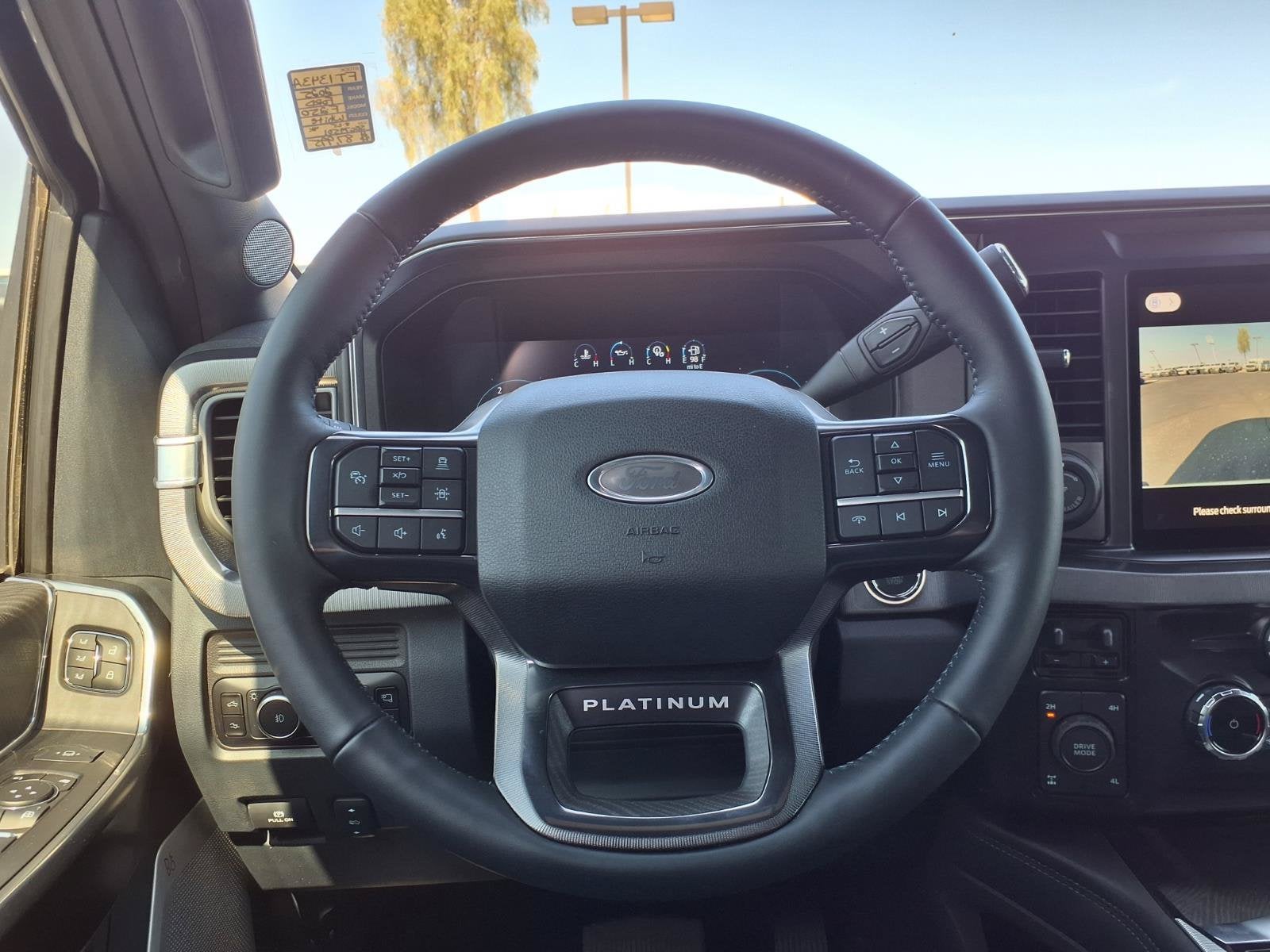 2025 Ford Super Duty F-250 SRW Platinum