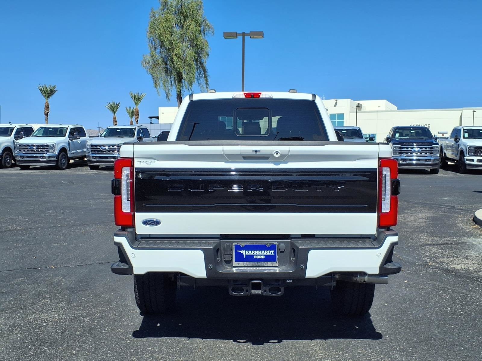 2025 Ford Super Duty F-250 SRW Platinum
