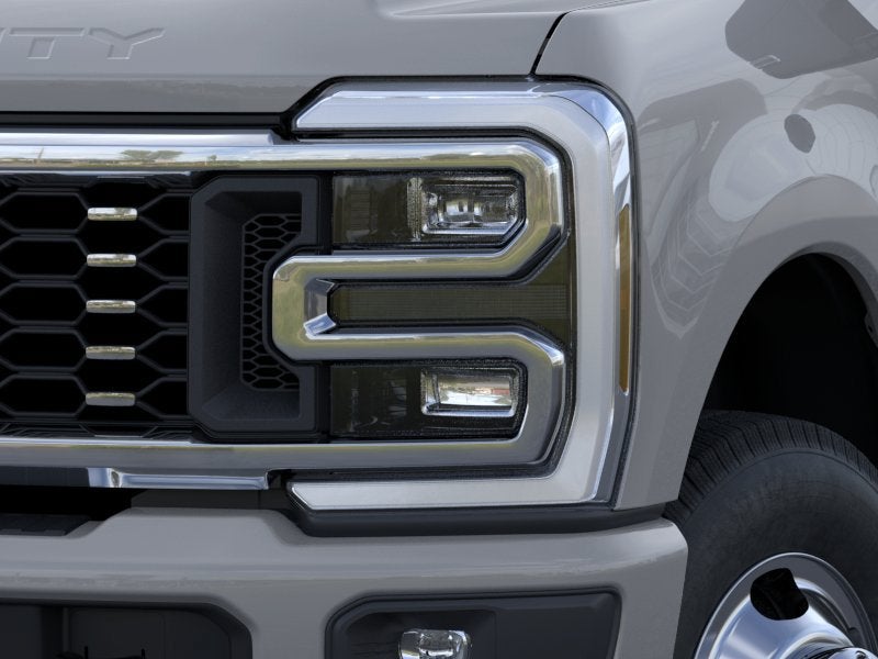 2026 Ford Super Duty F-350 DRW Platinum