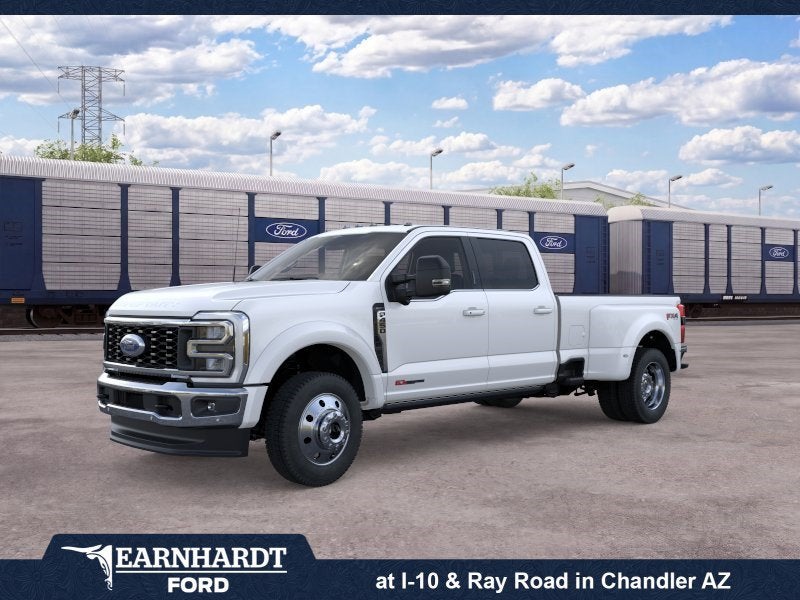 2026 Ford Super Duty F-450 DRW LARIAT
