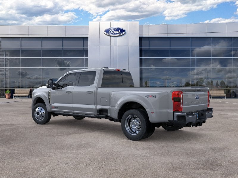 2026 Ford Super Duty F-450 DRW LARIAT