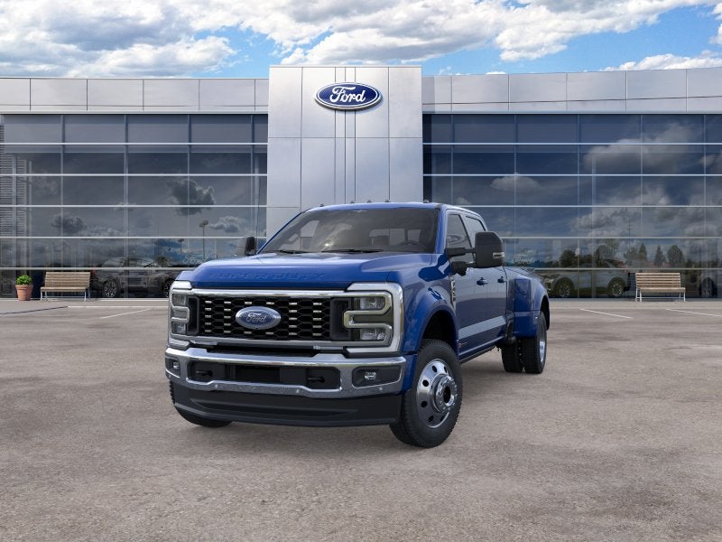2026 Ford Super Duty F-450 DRW LARIAT