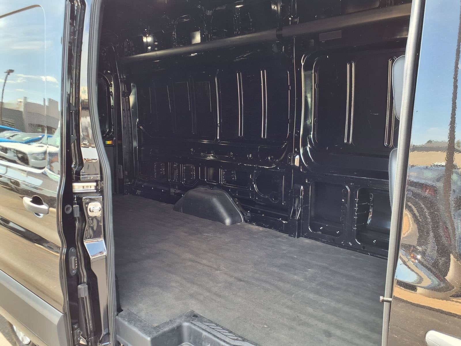2025 Ford Transit Cargo Van Base
