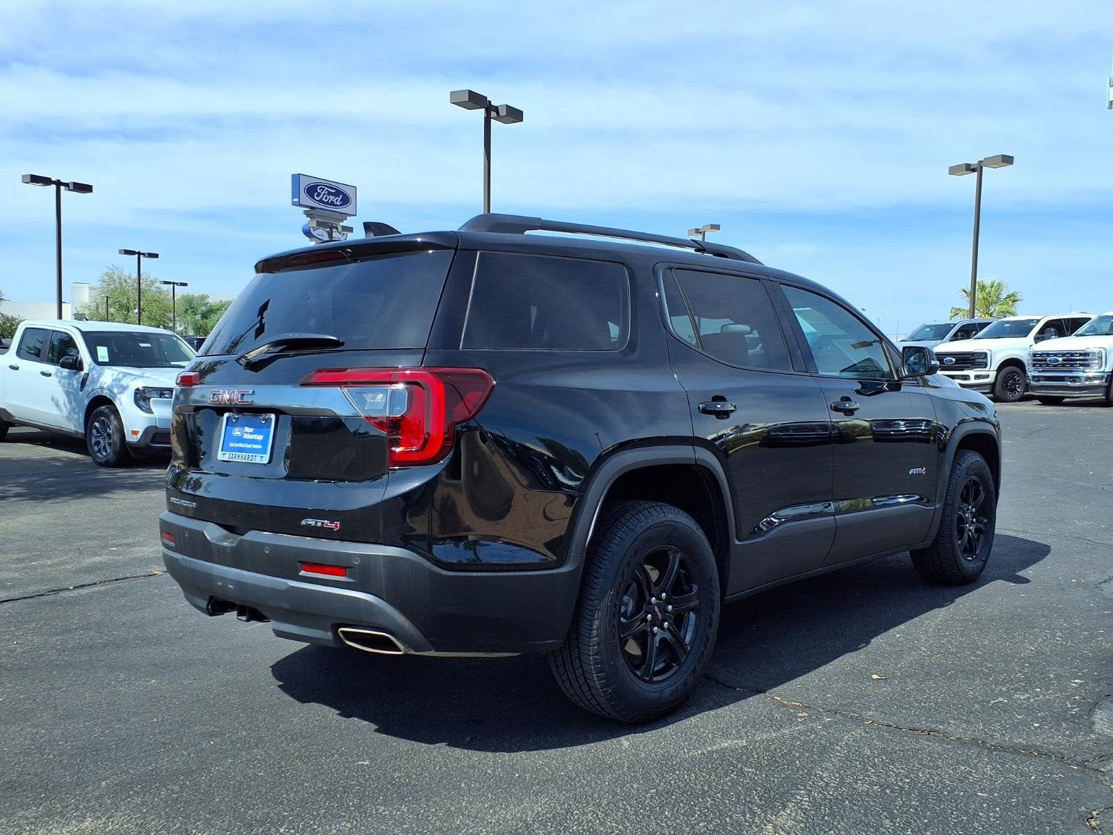 2022 GMC Acadia AT4