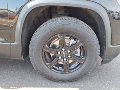 2022 GMC Acadia AT4