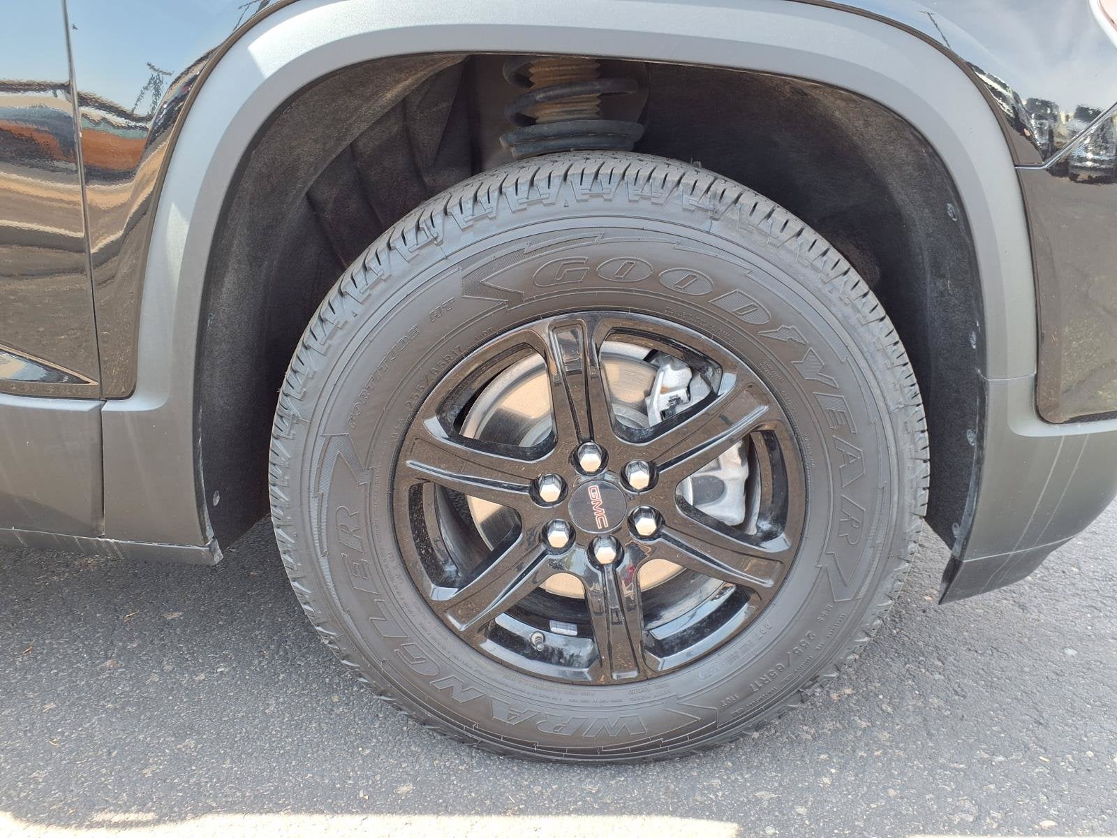 2022 GMC Acadia AT4