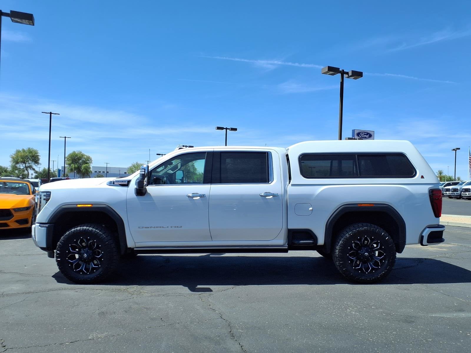 2024 GMC Sierra 2500HD Denali