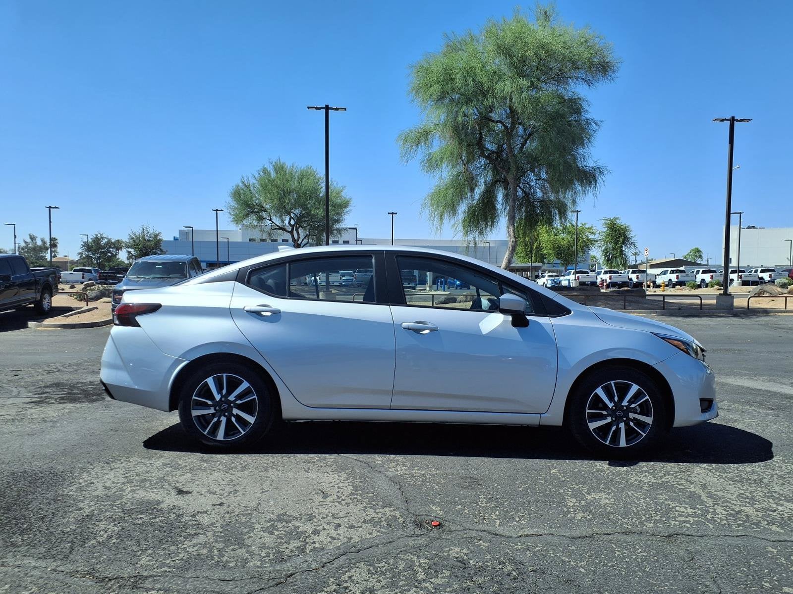 2025 Nissan Versa SV