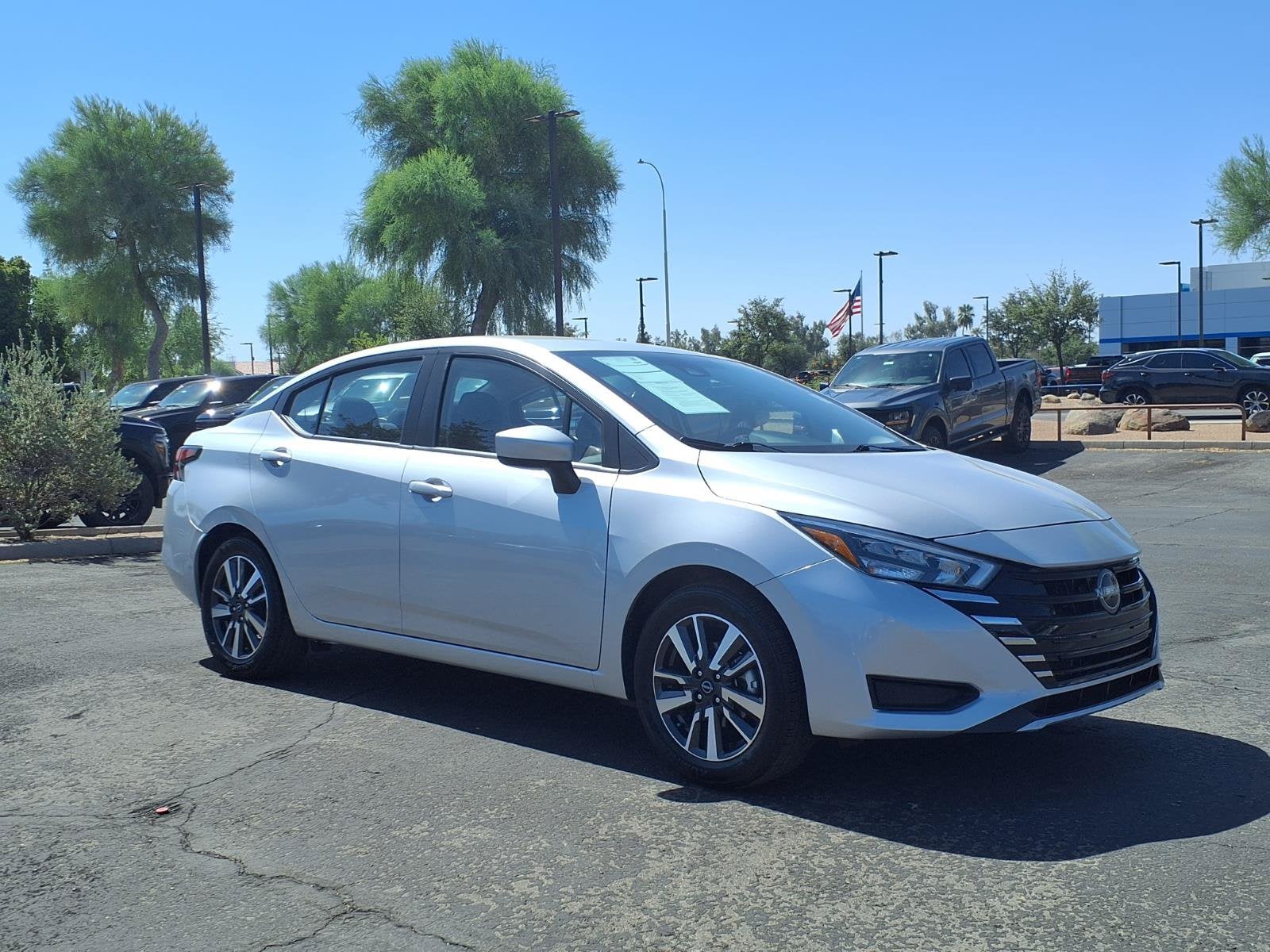 2025 Nissan Versa SV