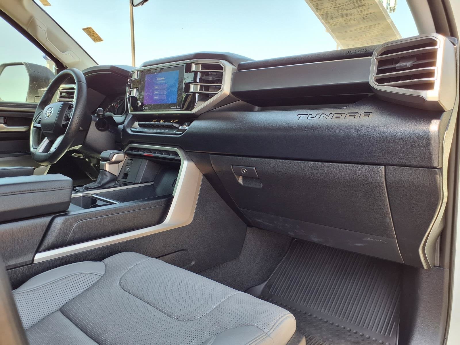 2022 Toyota Tundra 2WD SR5