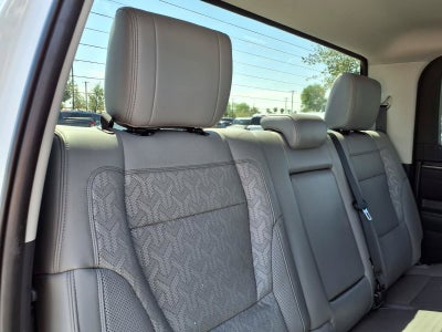2022 Toyota Tundra 2WD SR5
