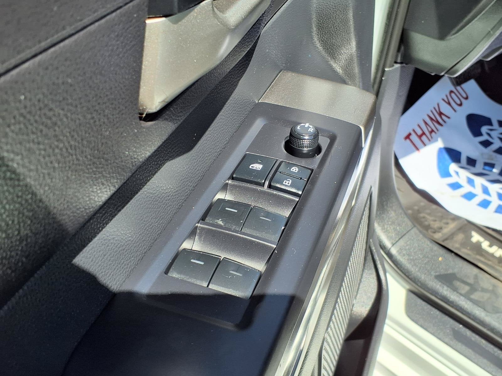2022 Toyota Tundra 2WD SR5