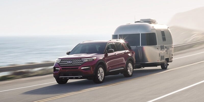 Ford Explorer by the Harbor